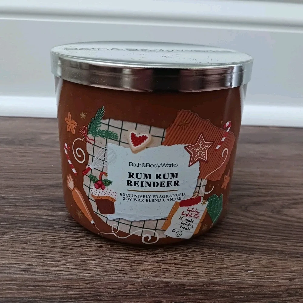 CHRISTMAS RUM RUM REINDEER~3 WICK CANDLE~Bath Body Works